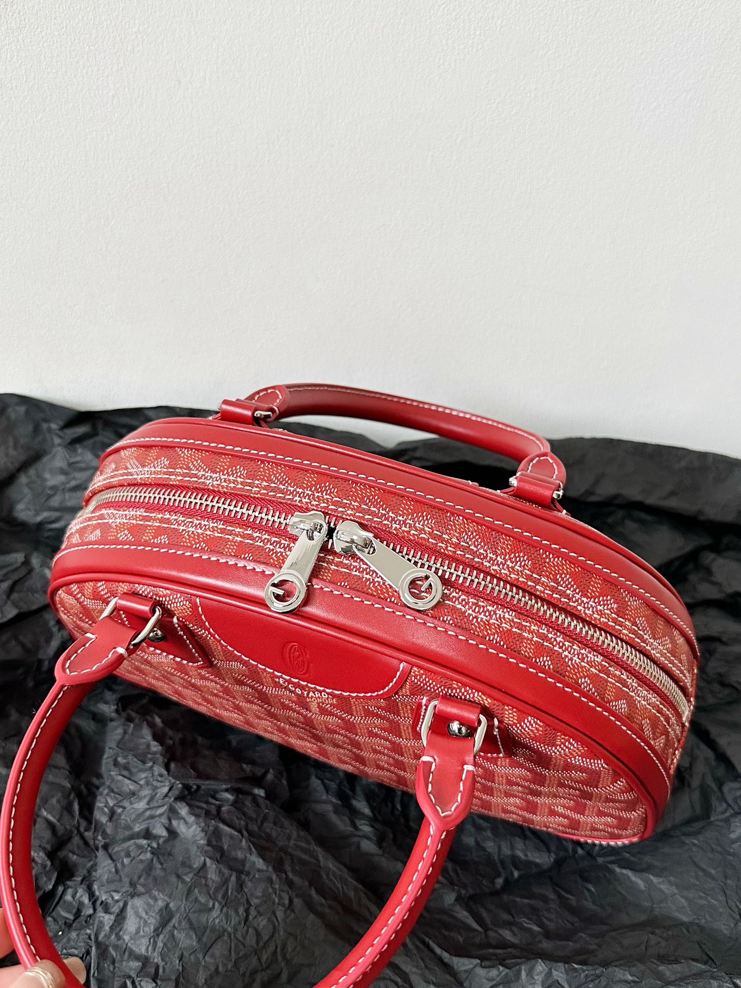 Goyard Goya Bowling Ball Small Red Canvas 27cm