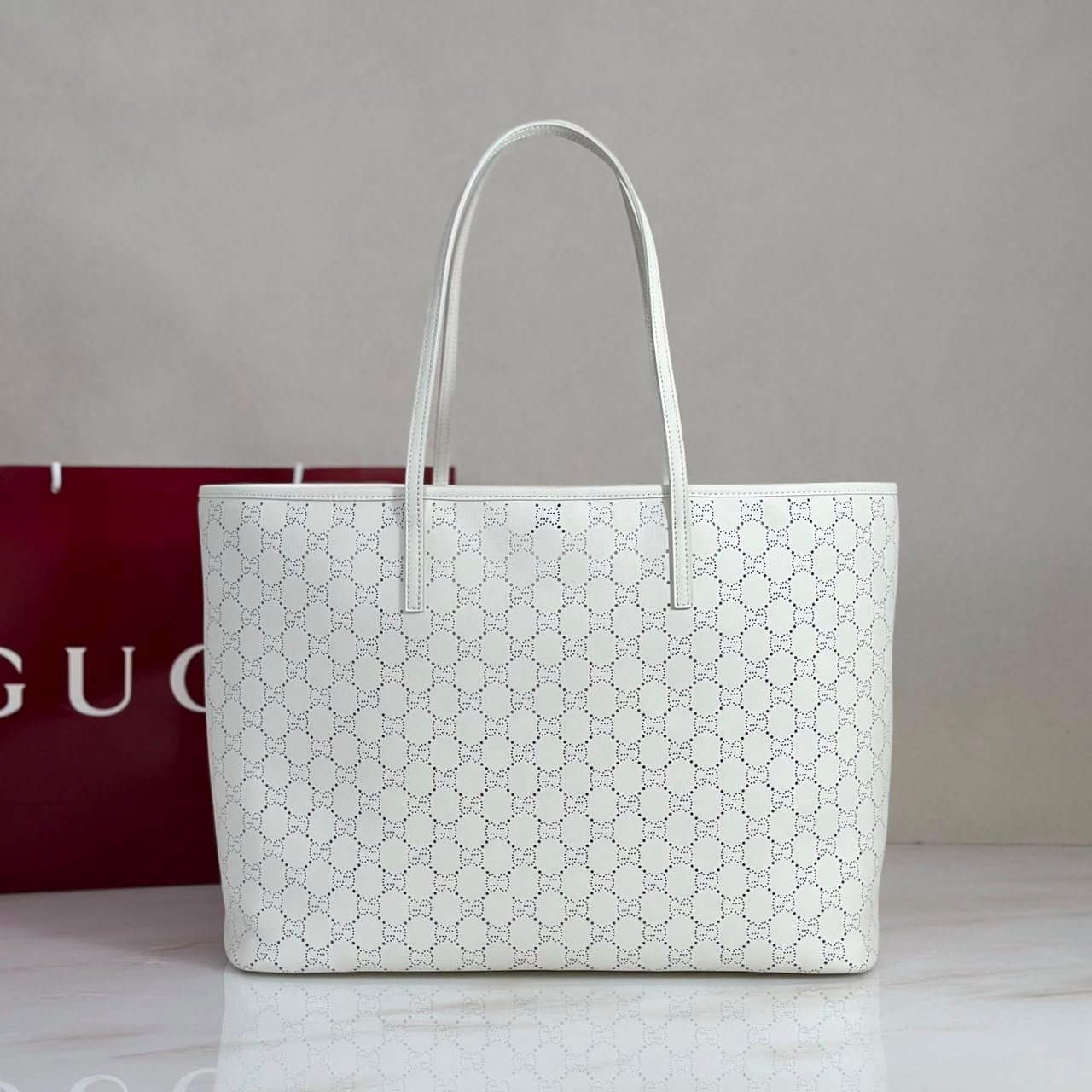 Gucci Tribeca Large Tote Bag 38cm/15in White Leather GG 874745