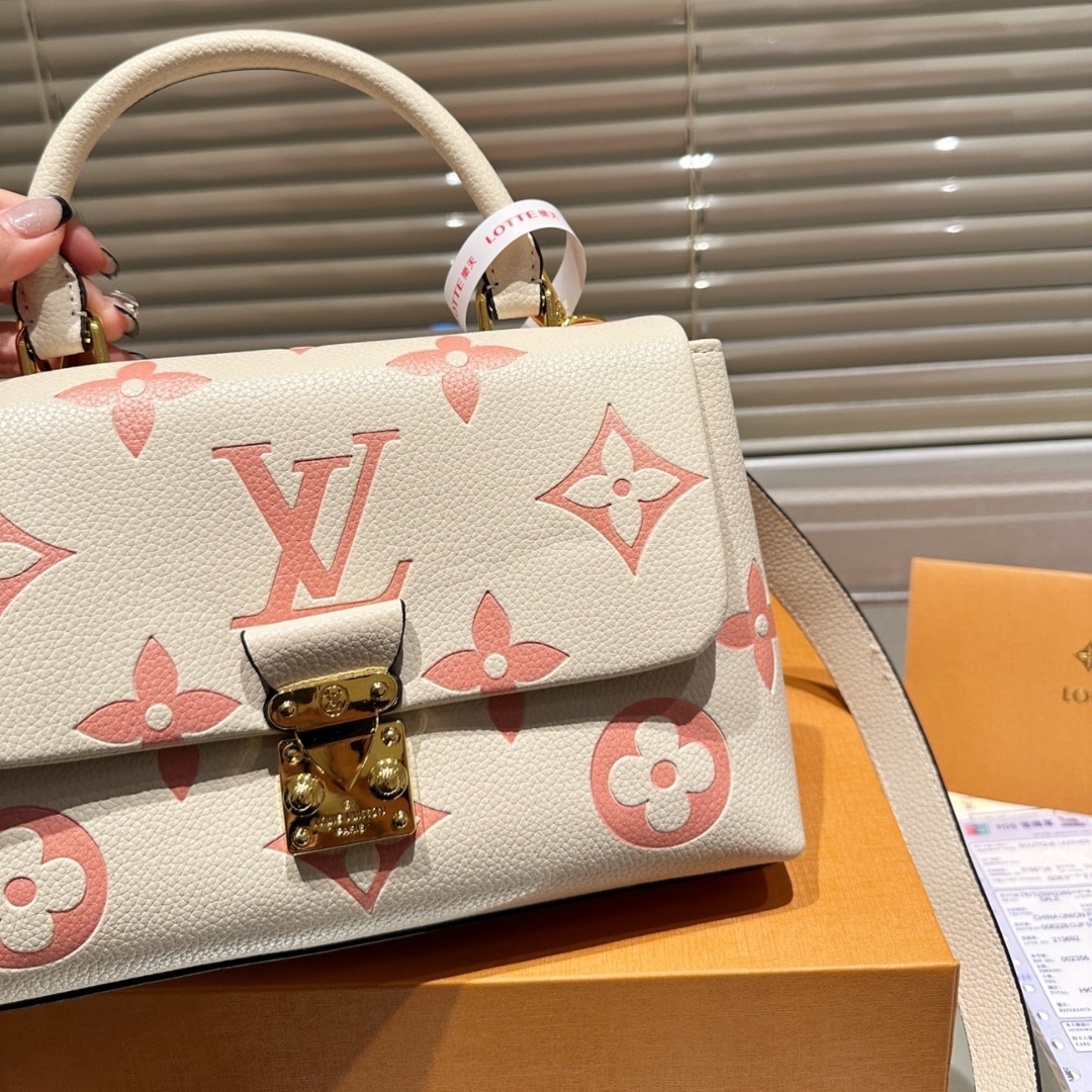 Louis Vuitton Madeleine Bb Cream Beige 25Cm