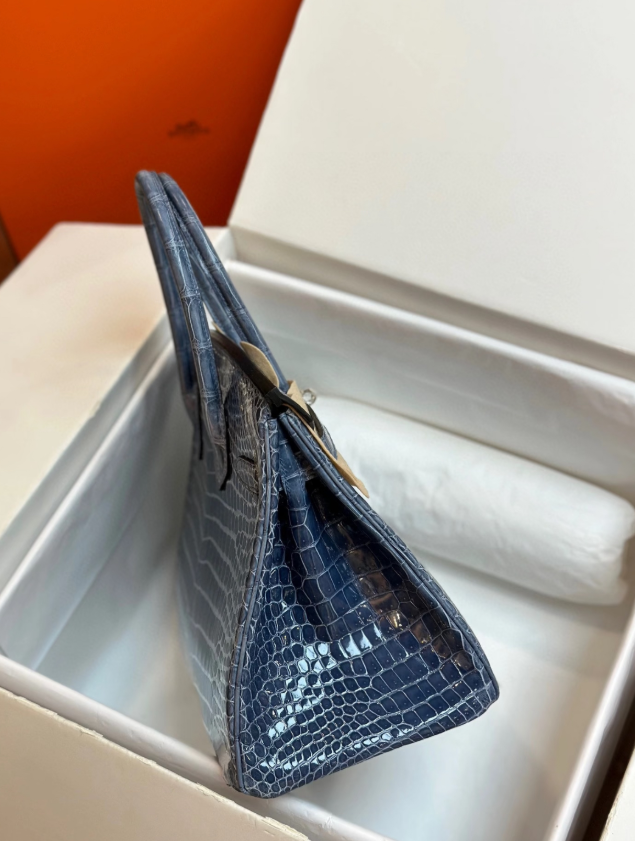 Hermès Brikin 25-30 Storm Blue Silver Buckle Custom crocodile Leather
