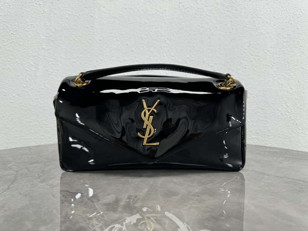 Calypso small in patent leather