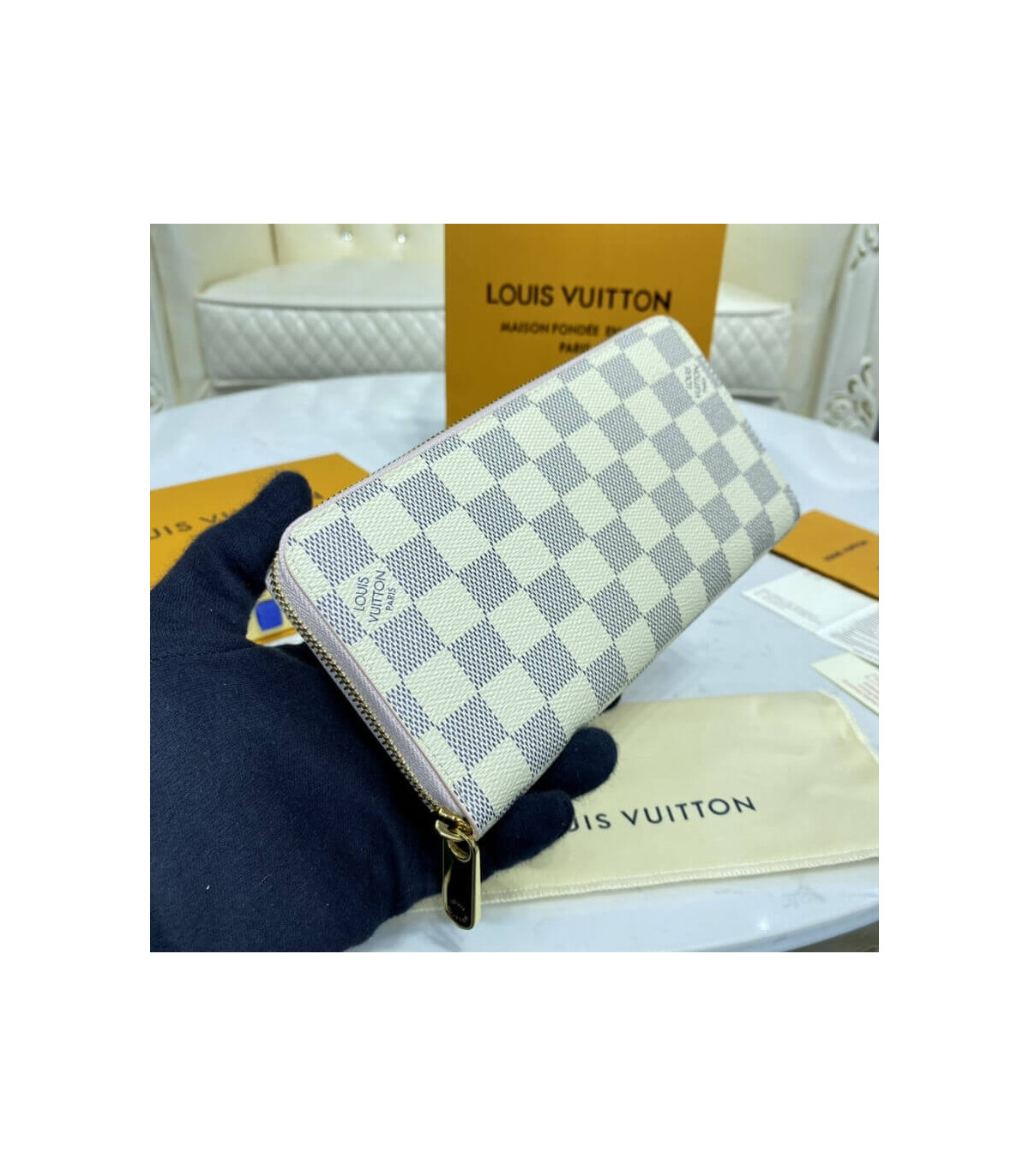 Louis Vuitton Damier Azur Zippy Wallet Pink