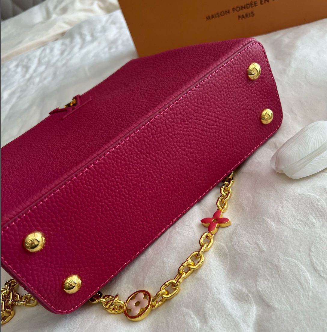 Louis Vuitton Capucines Mini Taurillon Cowhide Dark Pink 20Cm M20845