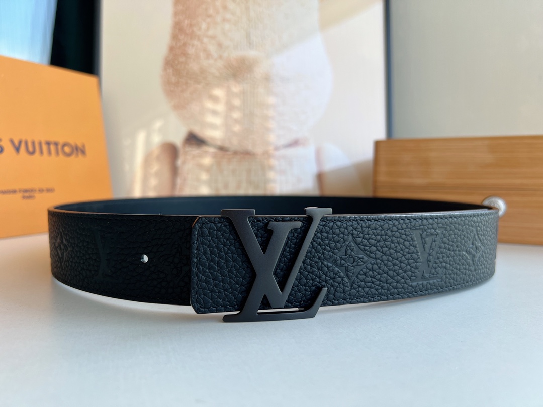 Louis Vuitton -Belt-4cm