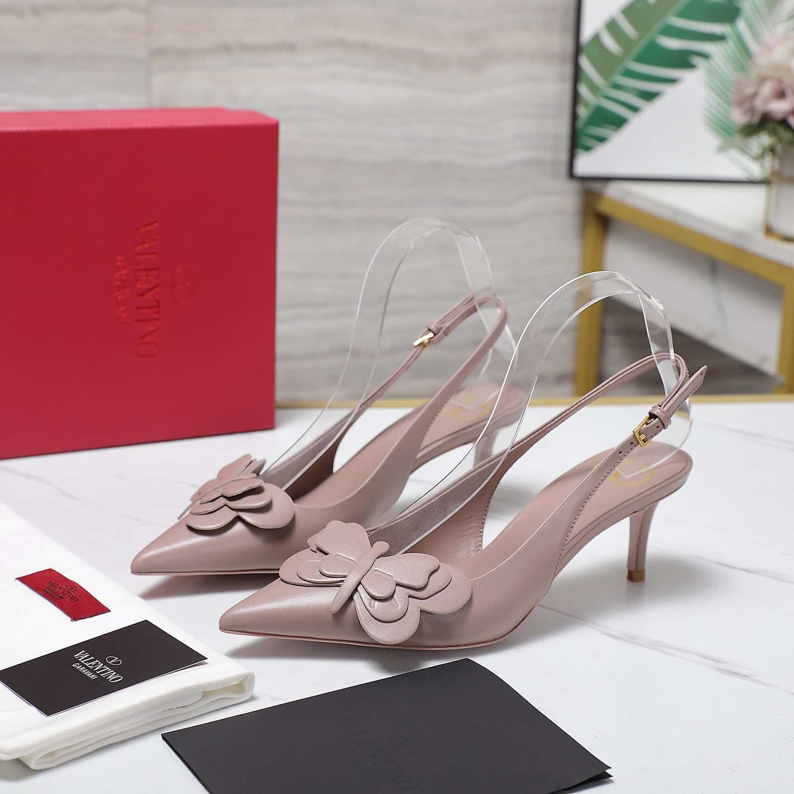Valentino Garavani Papier Phalène Slingback Pumps Pink