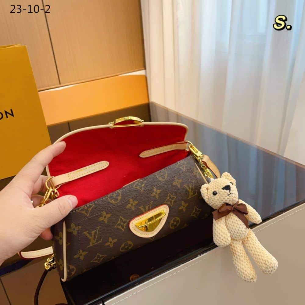 Louis Vuitton Monogram Beverly Pochette Brown 25Cm