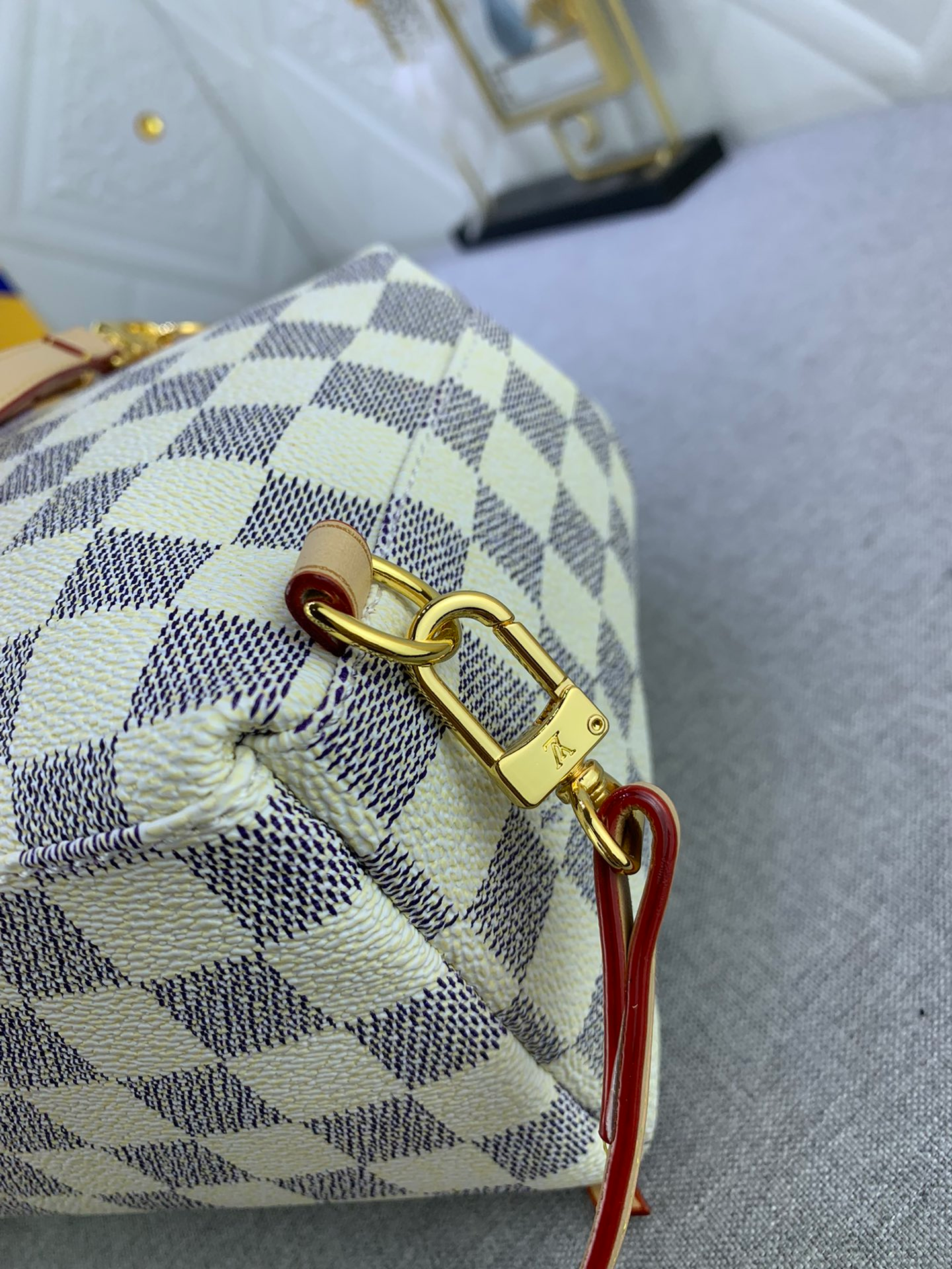 Louis Vuitton Sperone 28Cm N41578
