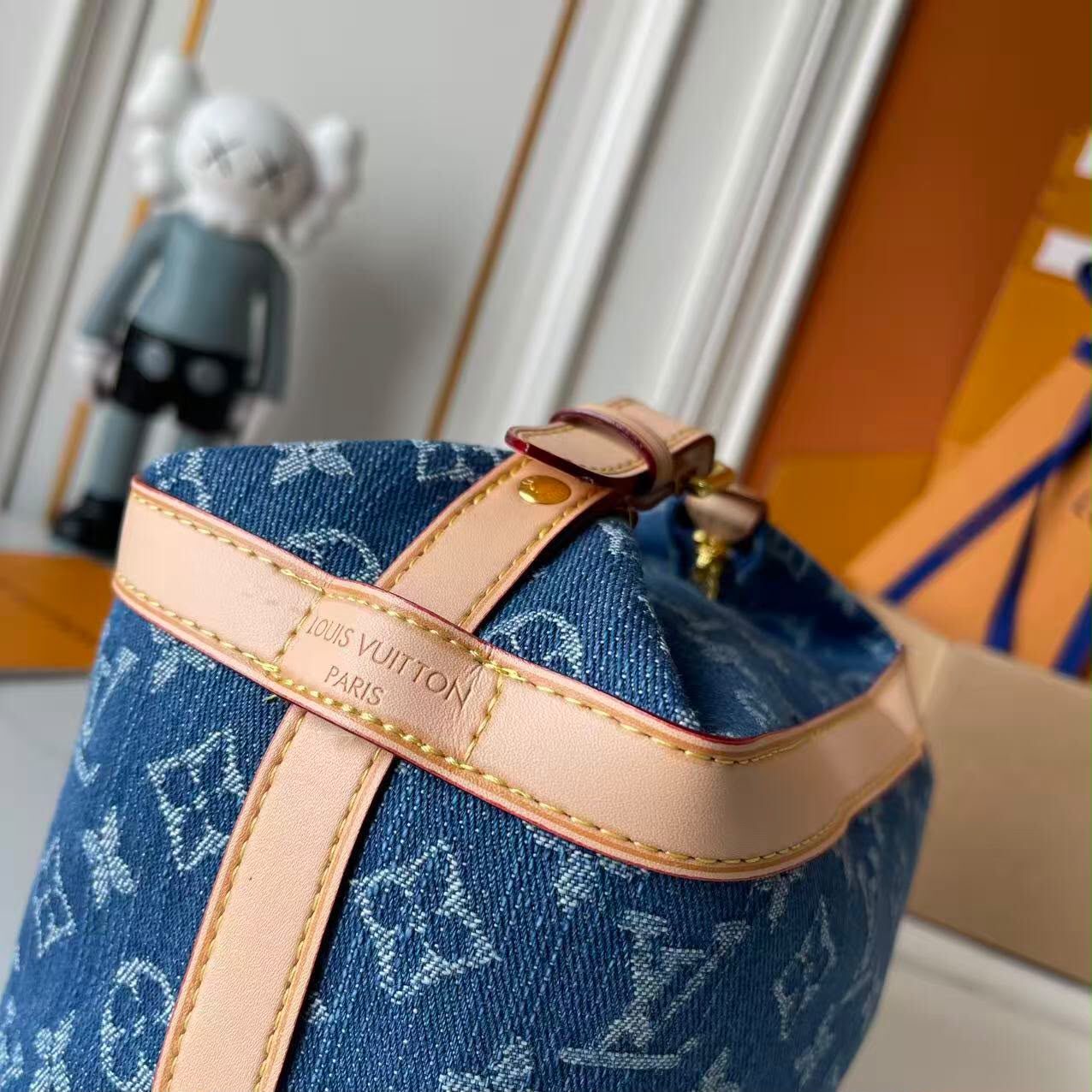 Louis Vuitton Cruiser Toiletry Bag 22cm M27945