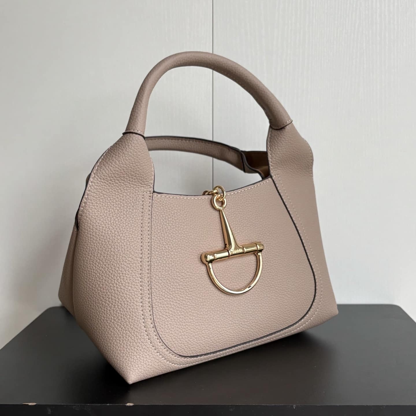 Gucci Softbit Maxi Medium Top Handle Bag Light Pink 27Cm 837467 Aaeao 1523
