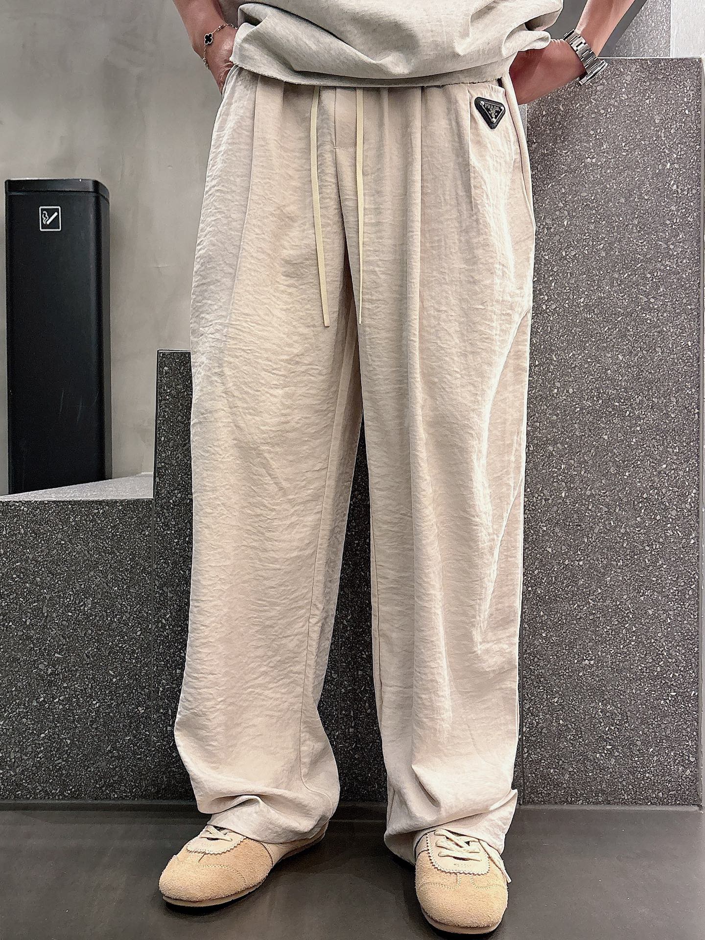 Prada Premium Non-Iron Soft Tencel Casual Pants