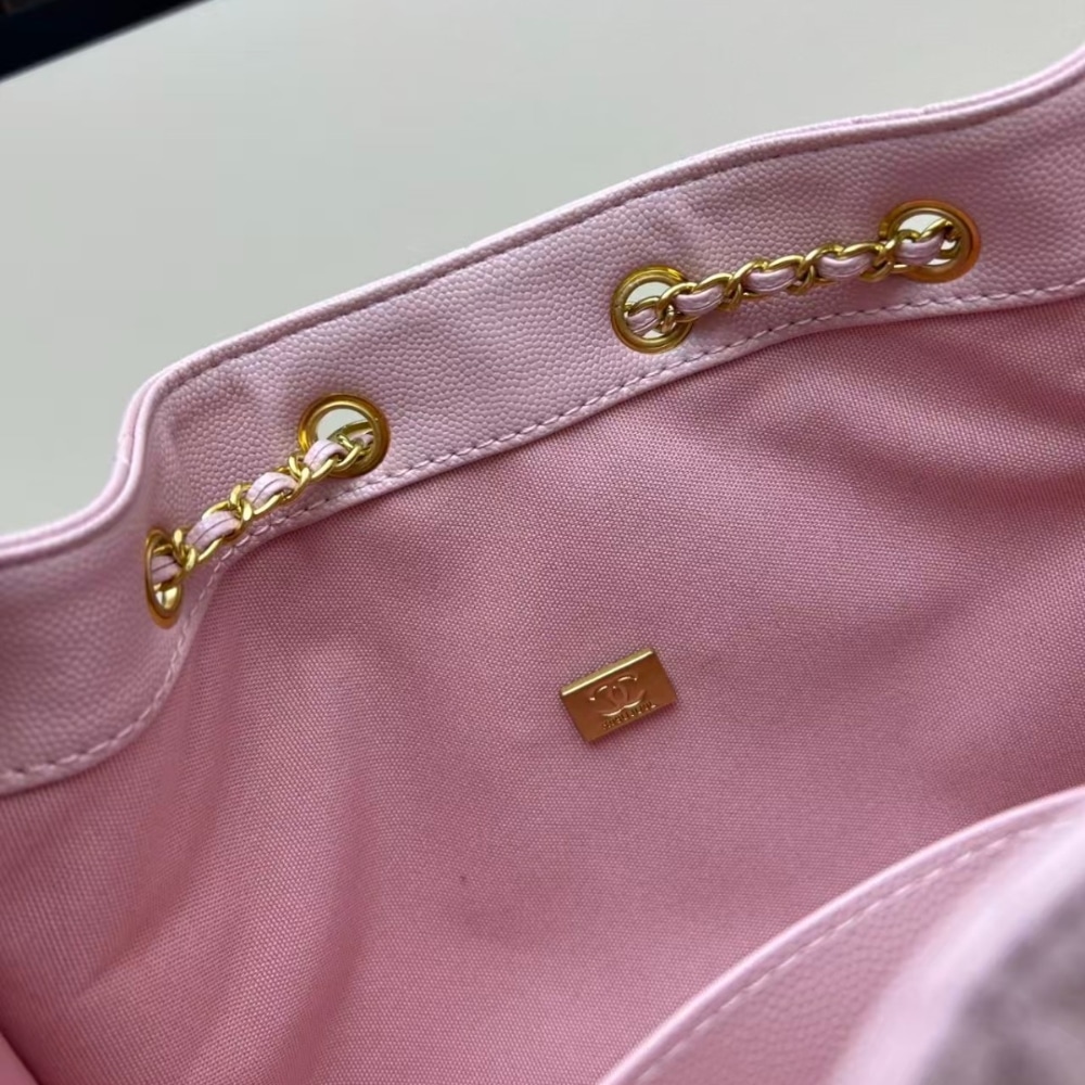 Chanel 25 Small Handbag Grained And Gold Tone Metal Light Pink 26cm AS5293 B20304 NAGEO