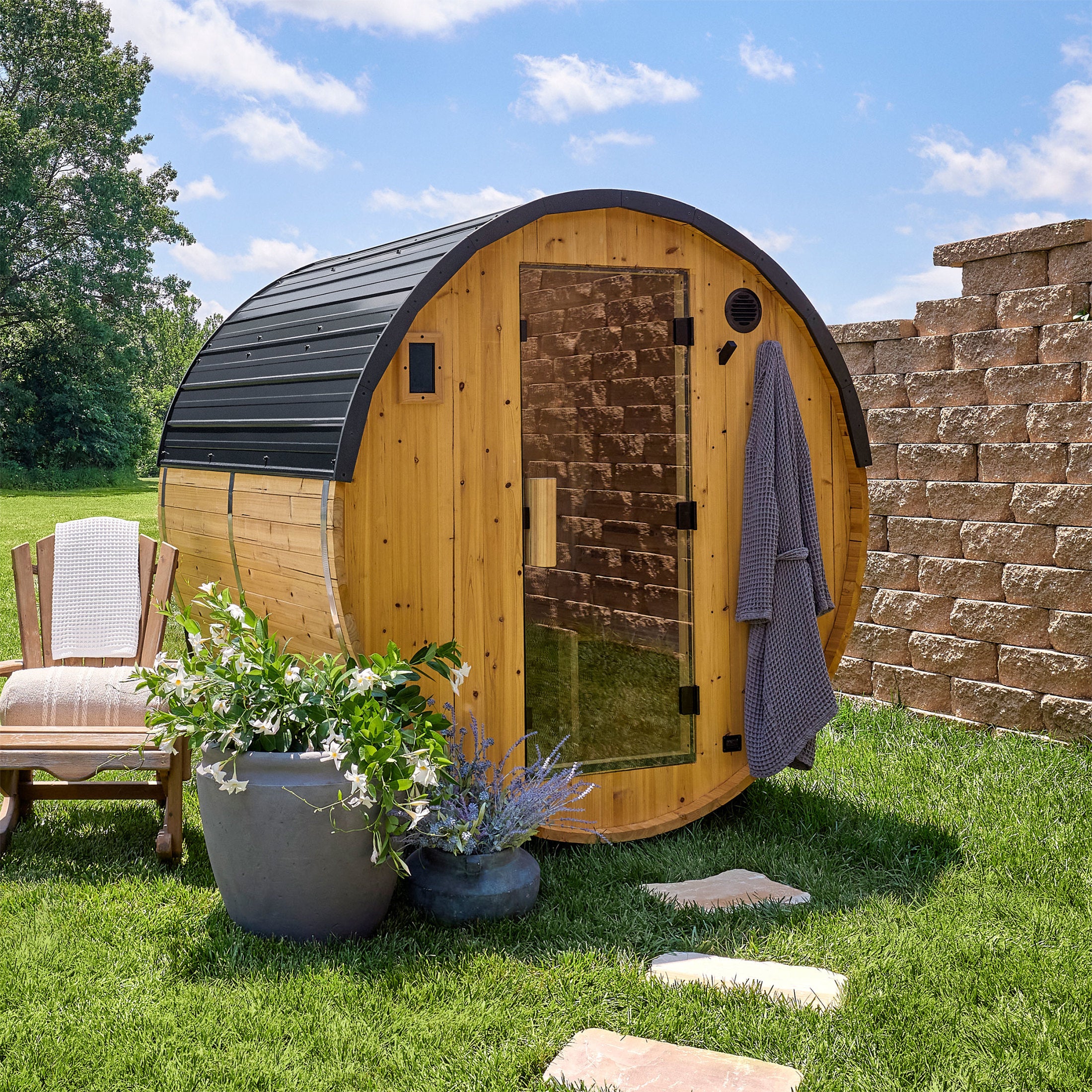 Paxton Outdoor Barrel Sauna �?2-4 Person