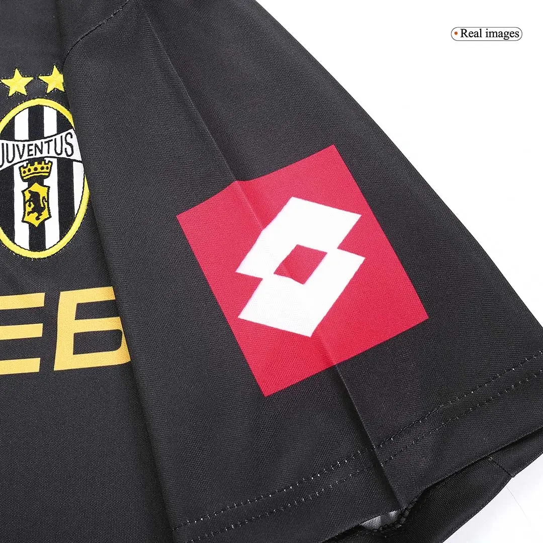 Retro Juventus Away Soccer Jersey 2001/02