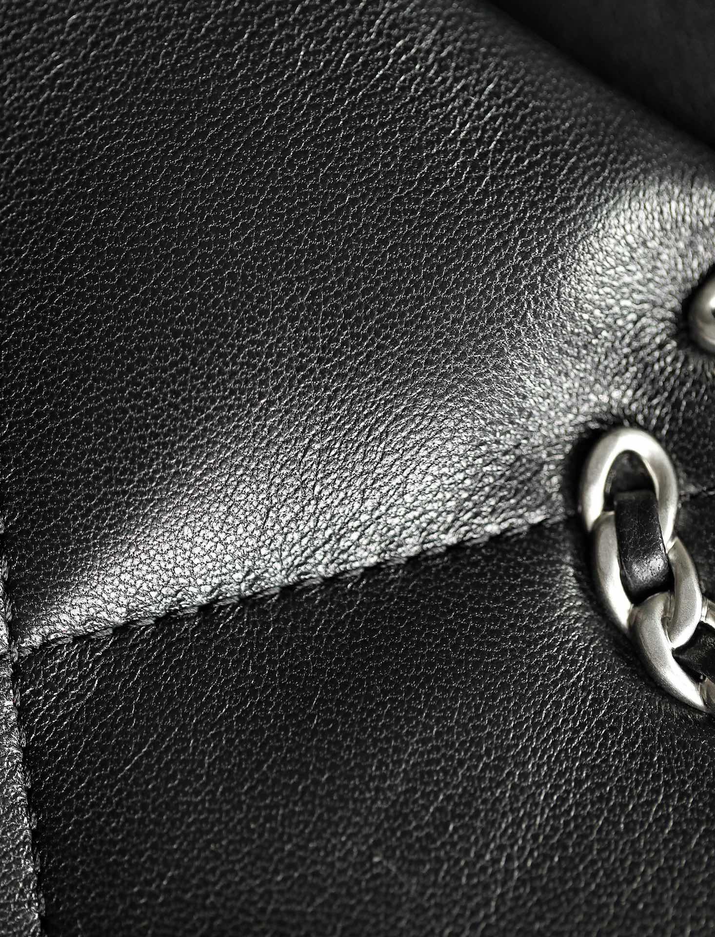 Chanel 19 Flap Bag Black 30cm