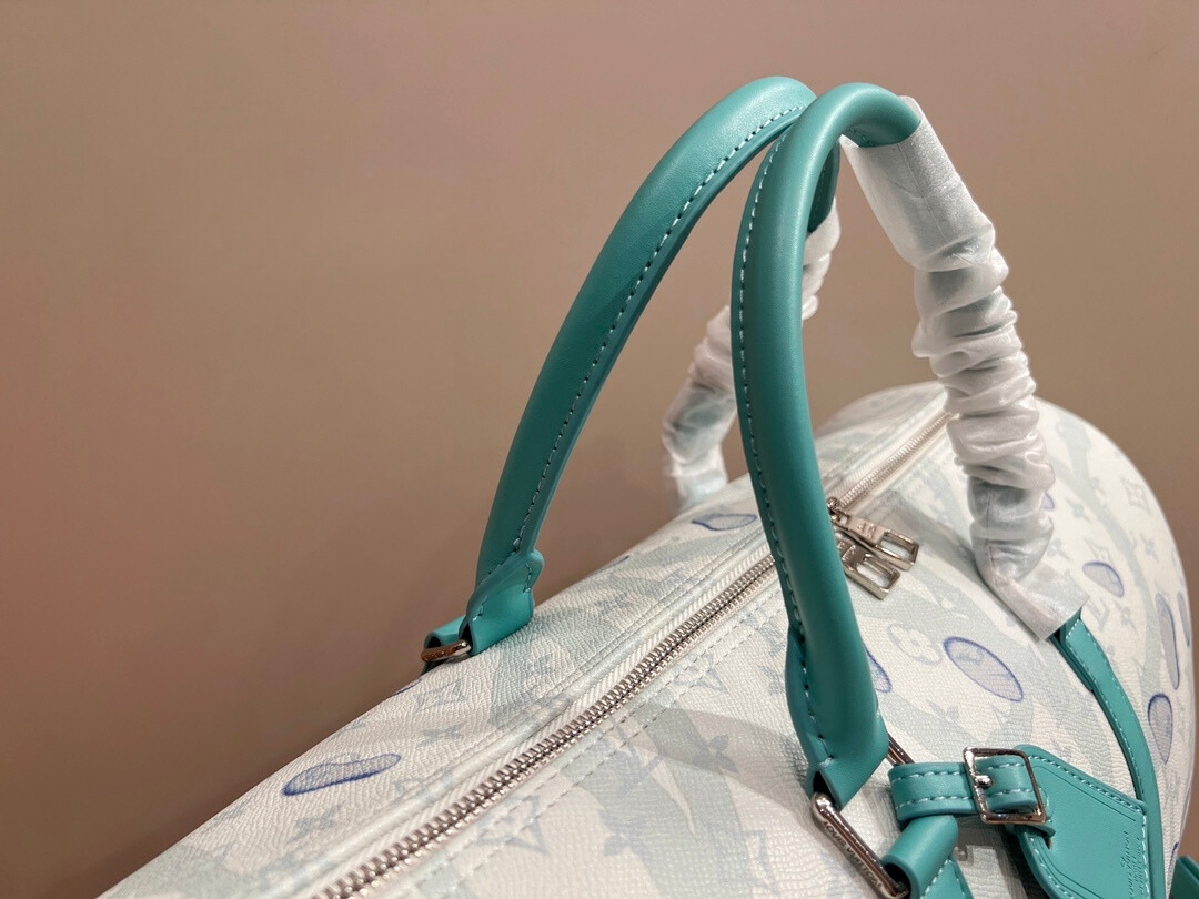 Louis Vuitton Keepall Bandouliere Travel Bag 46Cm M22570