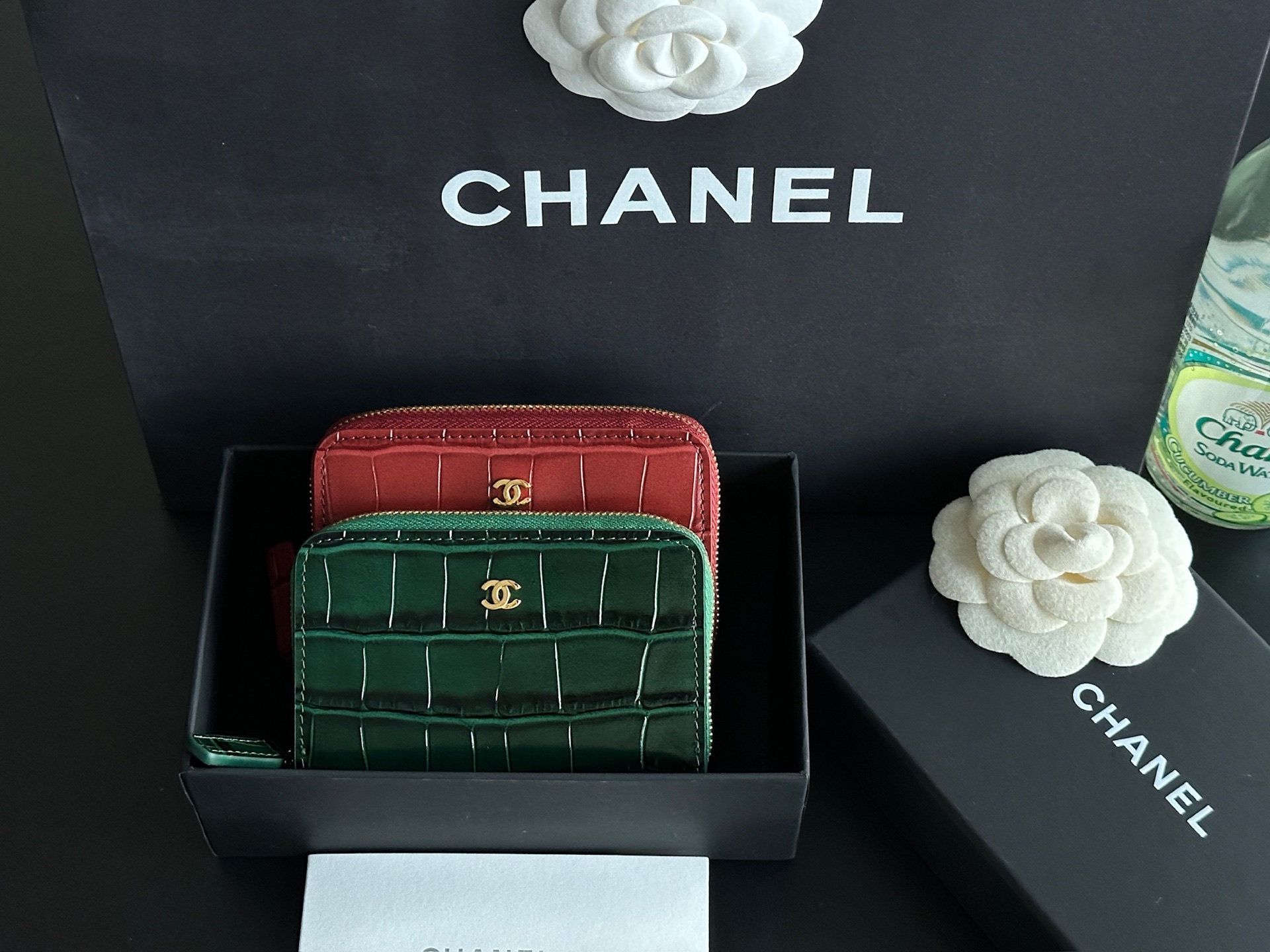 Chanel Calfskin Crocodile Embossed Crococo Zip Coin Purse Emerald