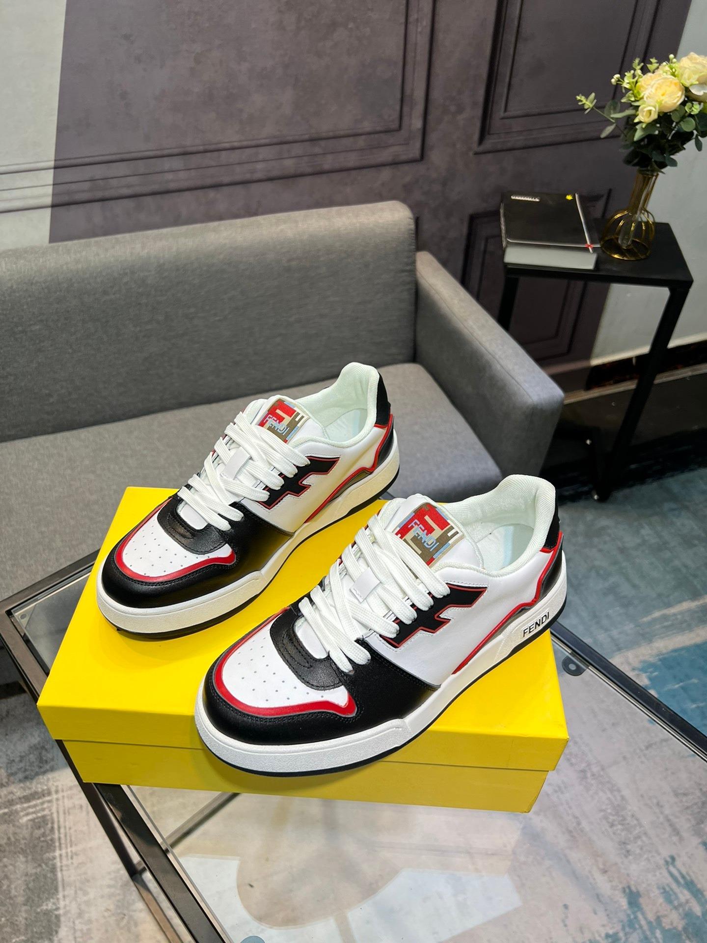 FENDI CASUAL SNEAKERS