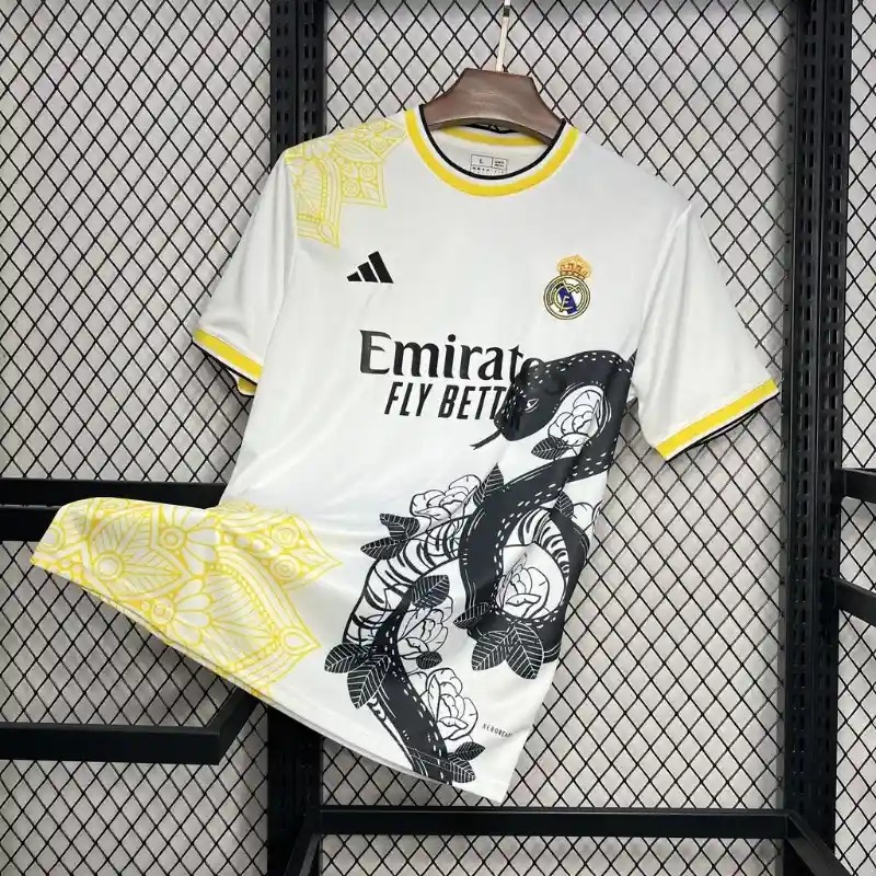 2024/2025 Real Madrid Special Snake Football Shirt 1:1 Thai Quality