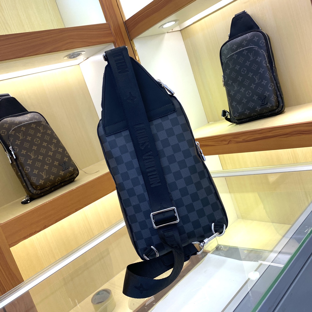 Louis Vuitton Avenue Nm Crossbody Bag Damier Black 31Cm N45302