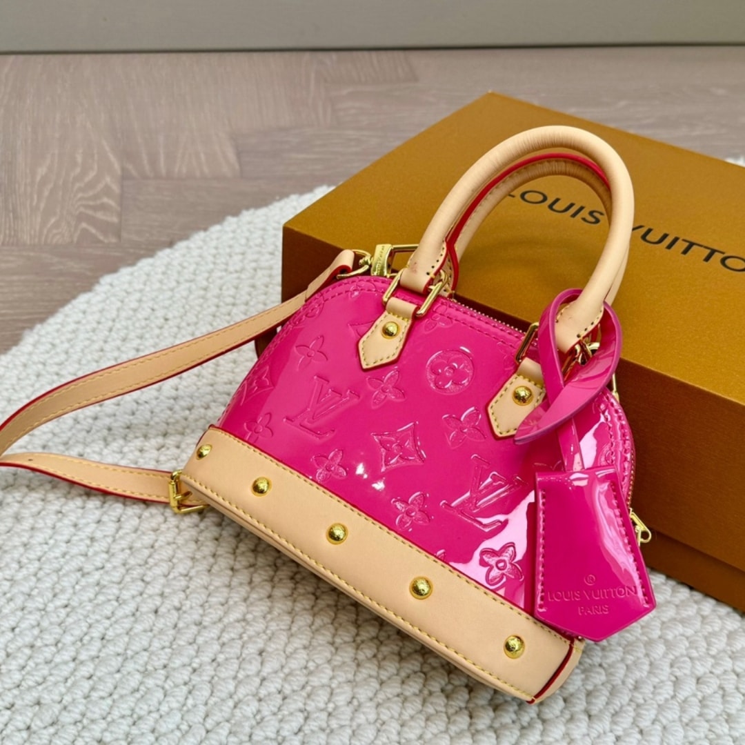 Louis Vuitton Nano Alma Monogram Vernis Neon Pink 18Cm M90611