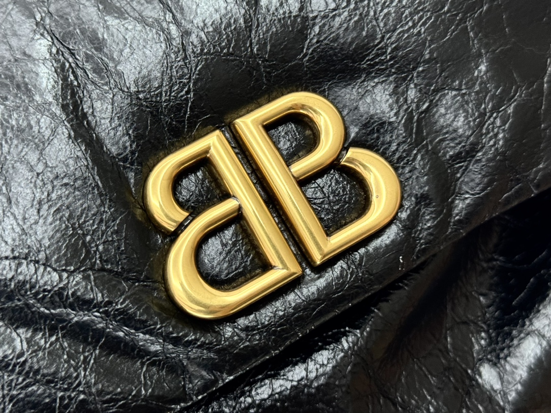 Balenciaga Monaco -Oily Wax Black Gold