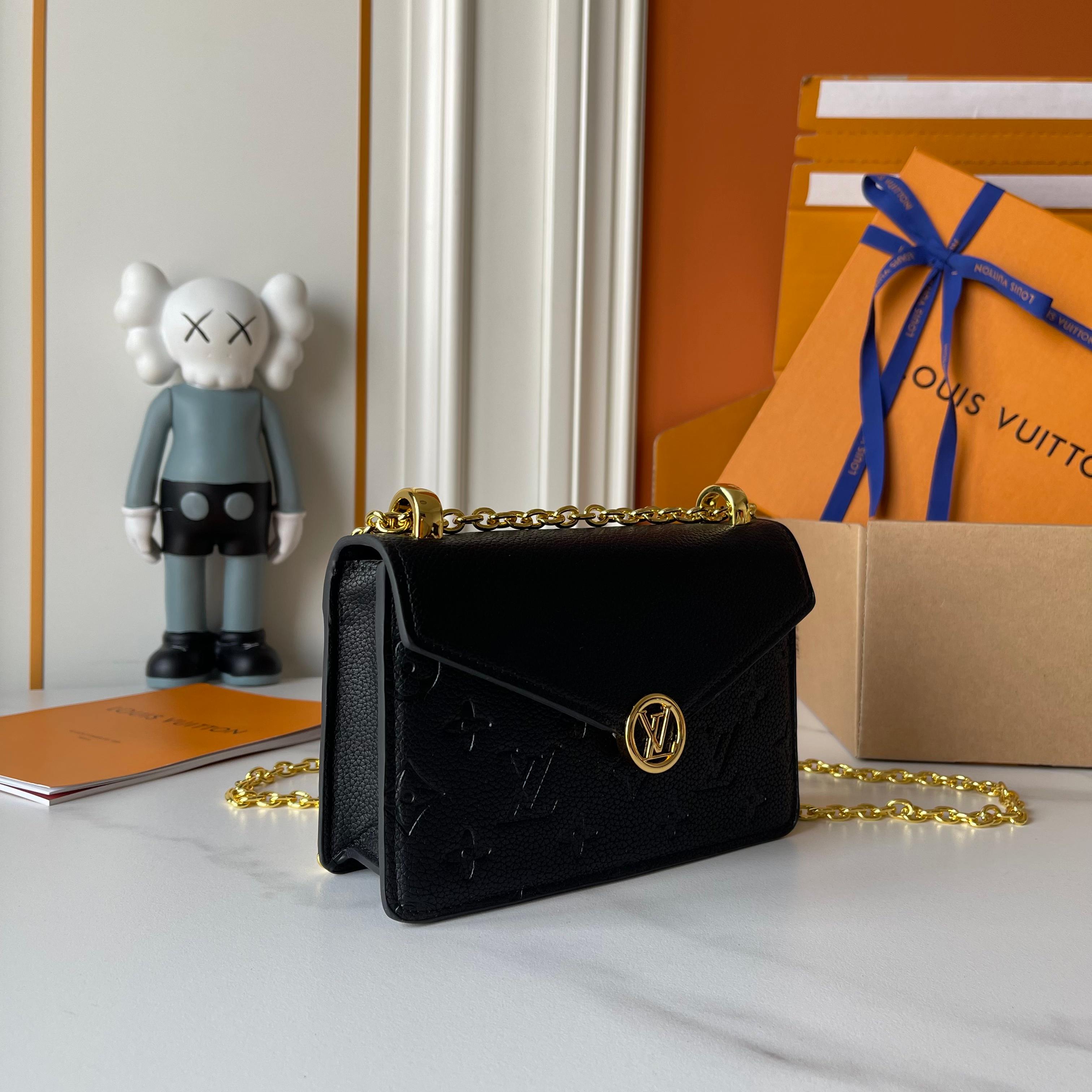 LV Wallet On Chain Rosy 黑色压花