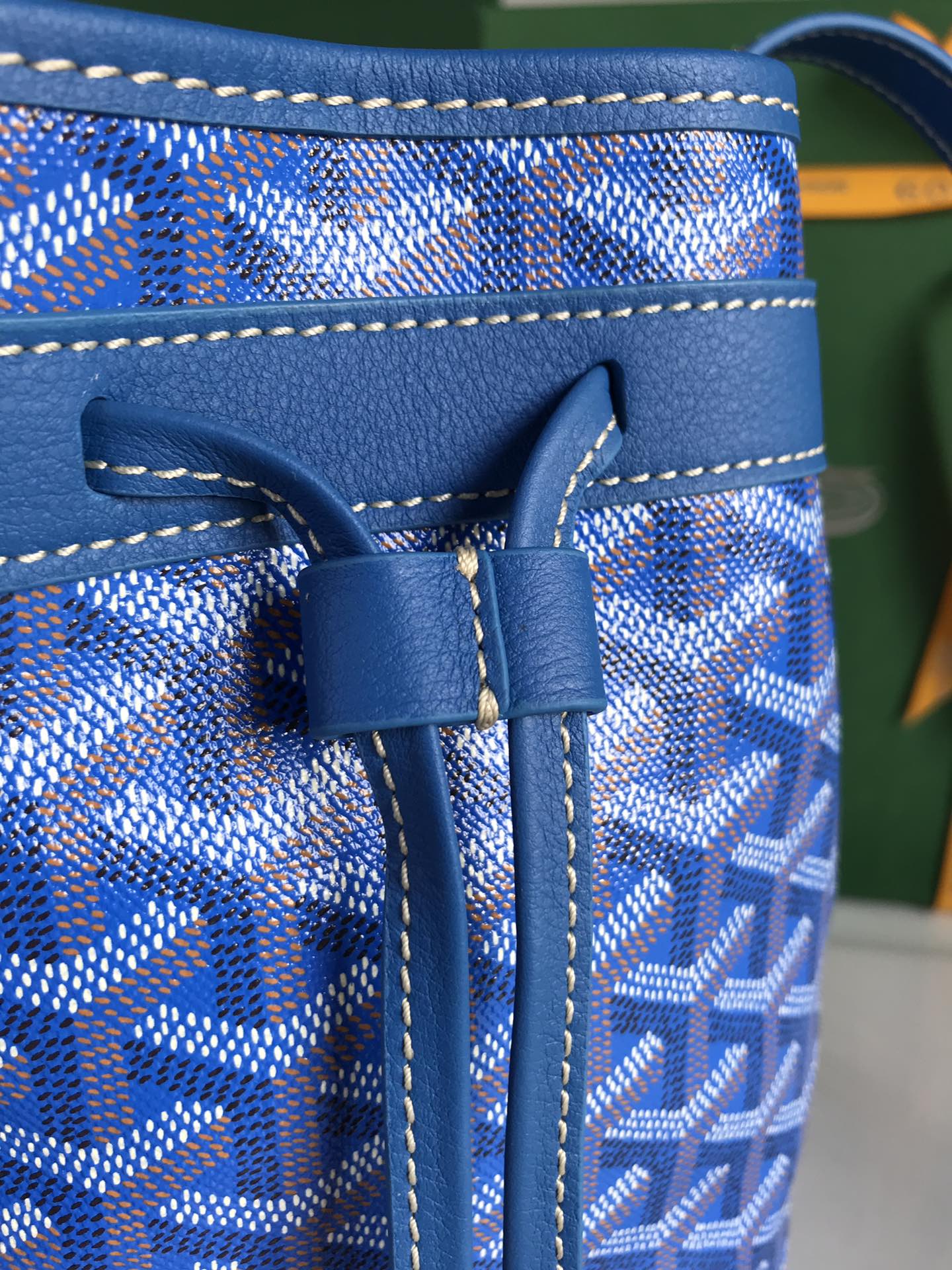 Goyard Petit Flot Bucket Bag 22 Cm Sapphire Blue Goyardine Canvas And Lambskin Trim
