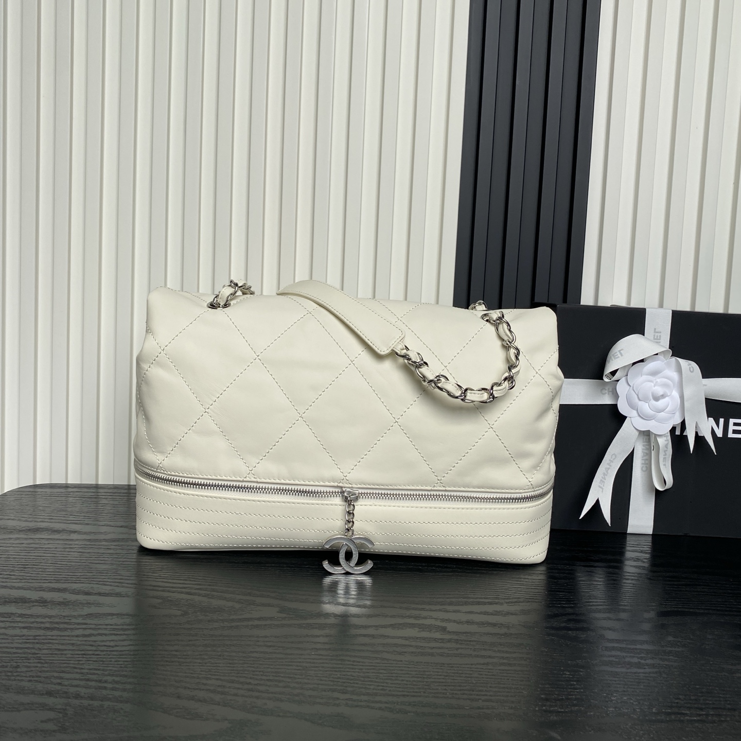 Expandable Flap Bag in White Calfskin (Vintage  24C Airport Bag)