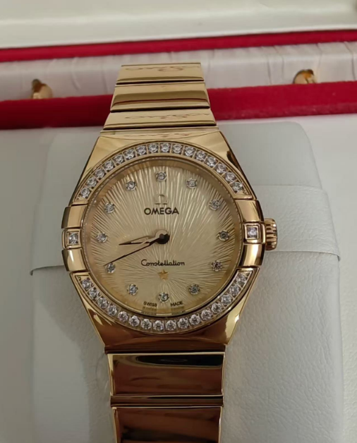 Omega Constellation Ladies' Selection 28mm Moonshine™ gold on Moonshine™ gold 131.55.28.60.58.001