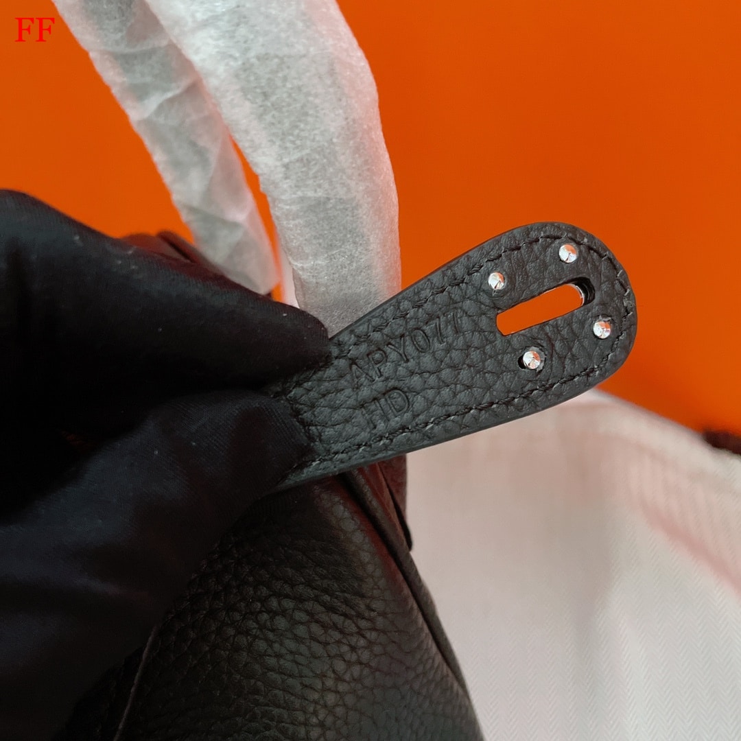 Hermès Lindy Mini 20 Black Clemence Leather with Palladium Hardware 20cm