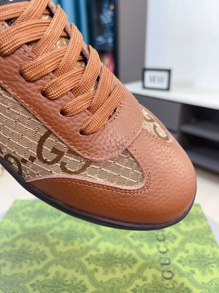 Gucci Gg Canvas And Leather Low Top Sneakers Brown