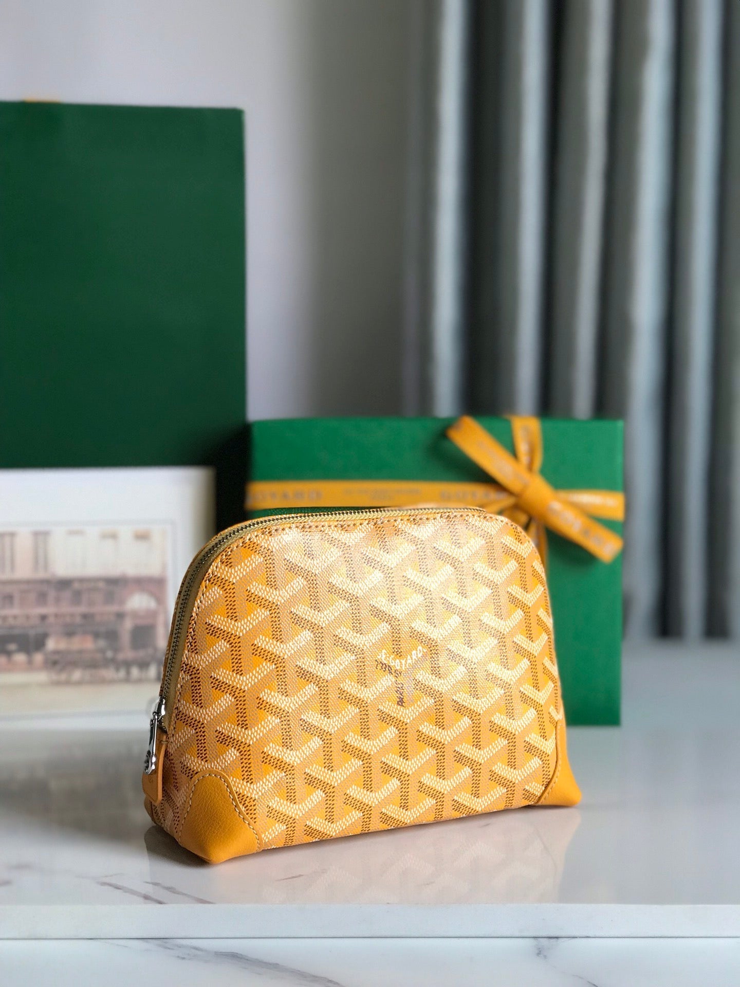 Goyard Vendôme Cosmetic Pouch 17 Cm Yellow Goyardine Canvas And Calfskin Trim