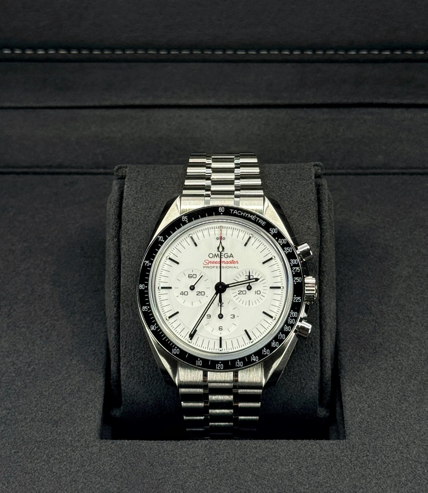 Omega Speedmaster Moonwatch Professional 42mm White Dial Stainless Steel Bracelet 310.30.42.50.04.001