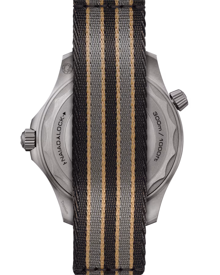 Omega Omega Seamaster Diver 007 Edition Men's Watch 42mm 210.92.42.20.01.001