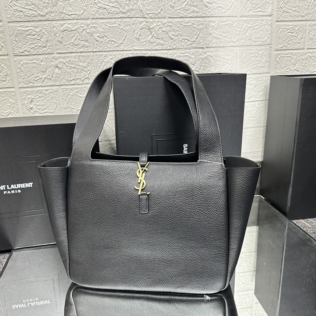 Saint Laurent Bea In Grained Leather Black 50Cm