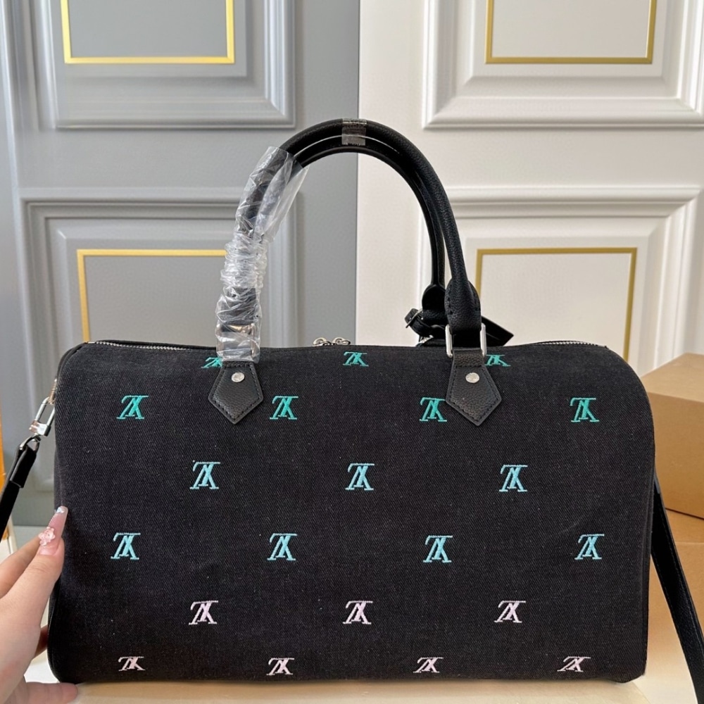 Louis Vuitton Keepall Bandoulière Black Denim 40cm