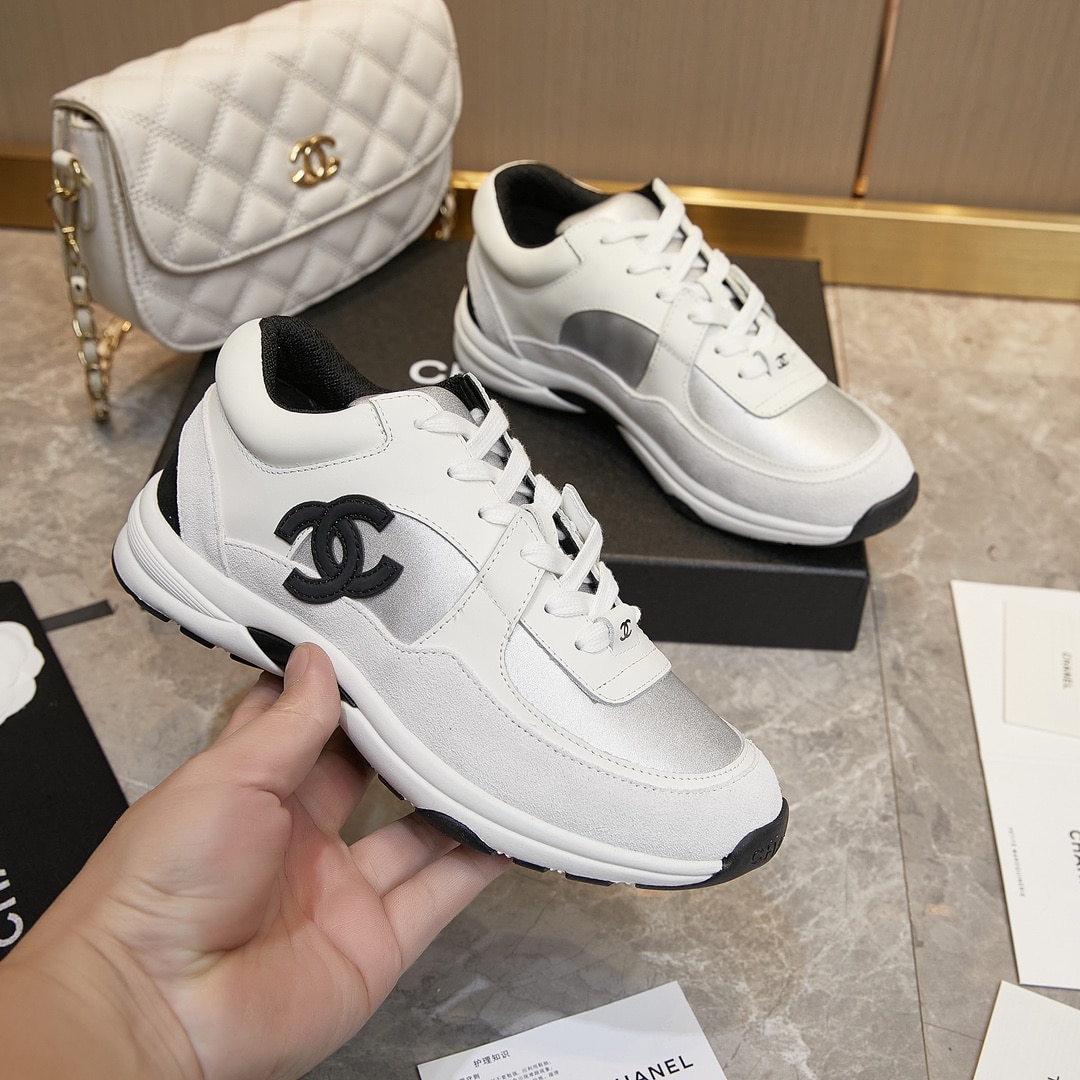 Chanel Suede And Leather Cc Low Top Sneakers White Black