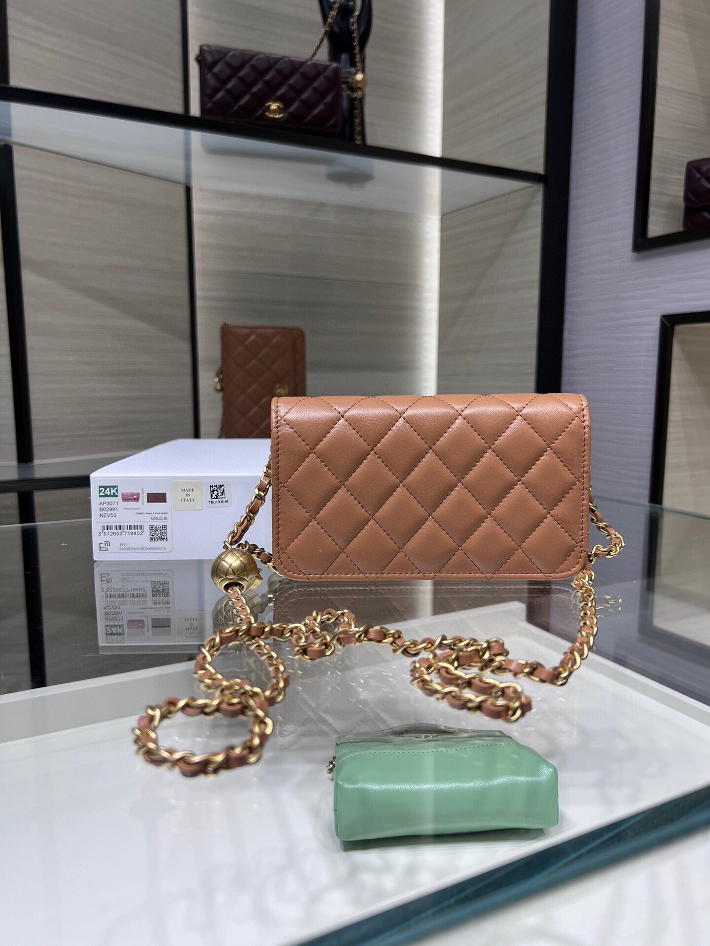 Wallet On Chain with Pearl Crush Ball（Caramel）