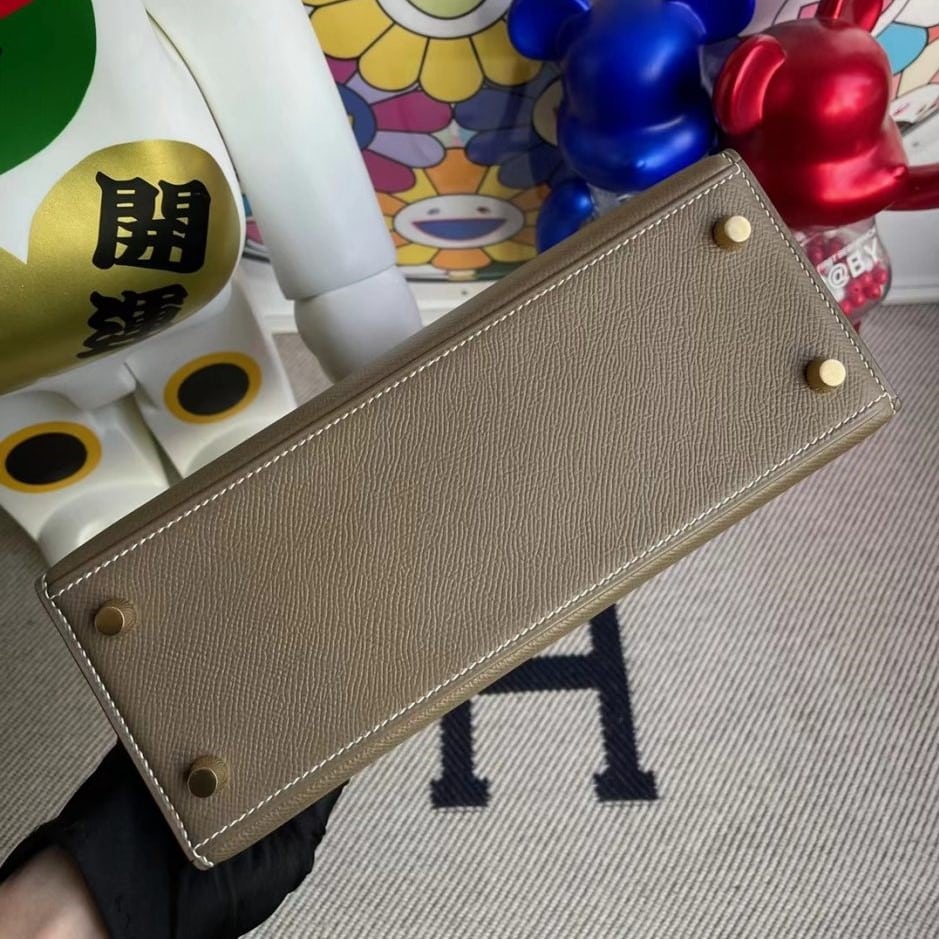 Hermes Kelly Epsom Ck18 Etoupe Gold Hardware 28Cm