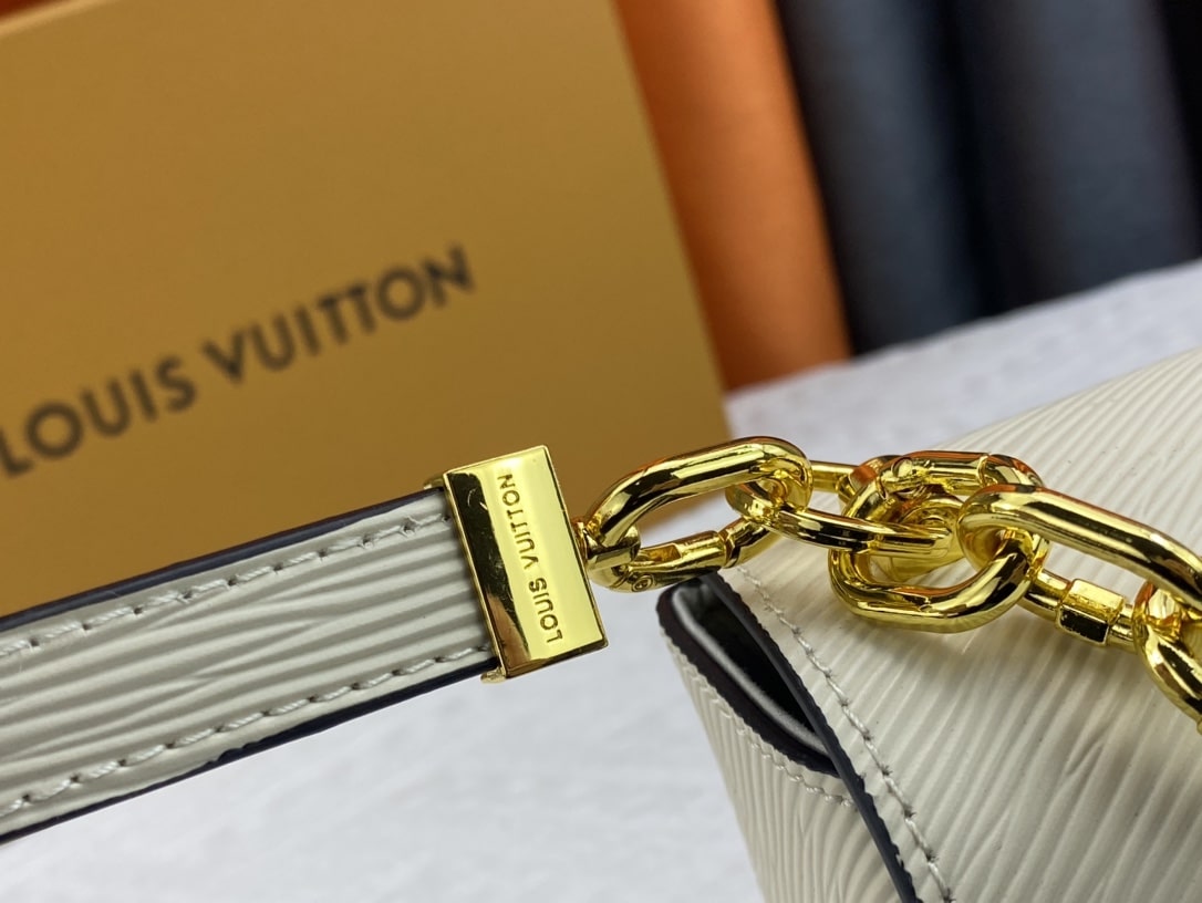 Louis Vuitton Twist Pm White 23Cm M59761