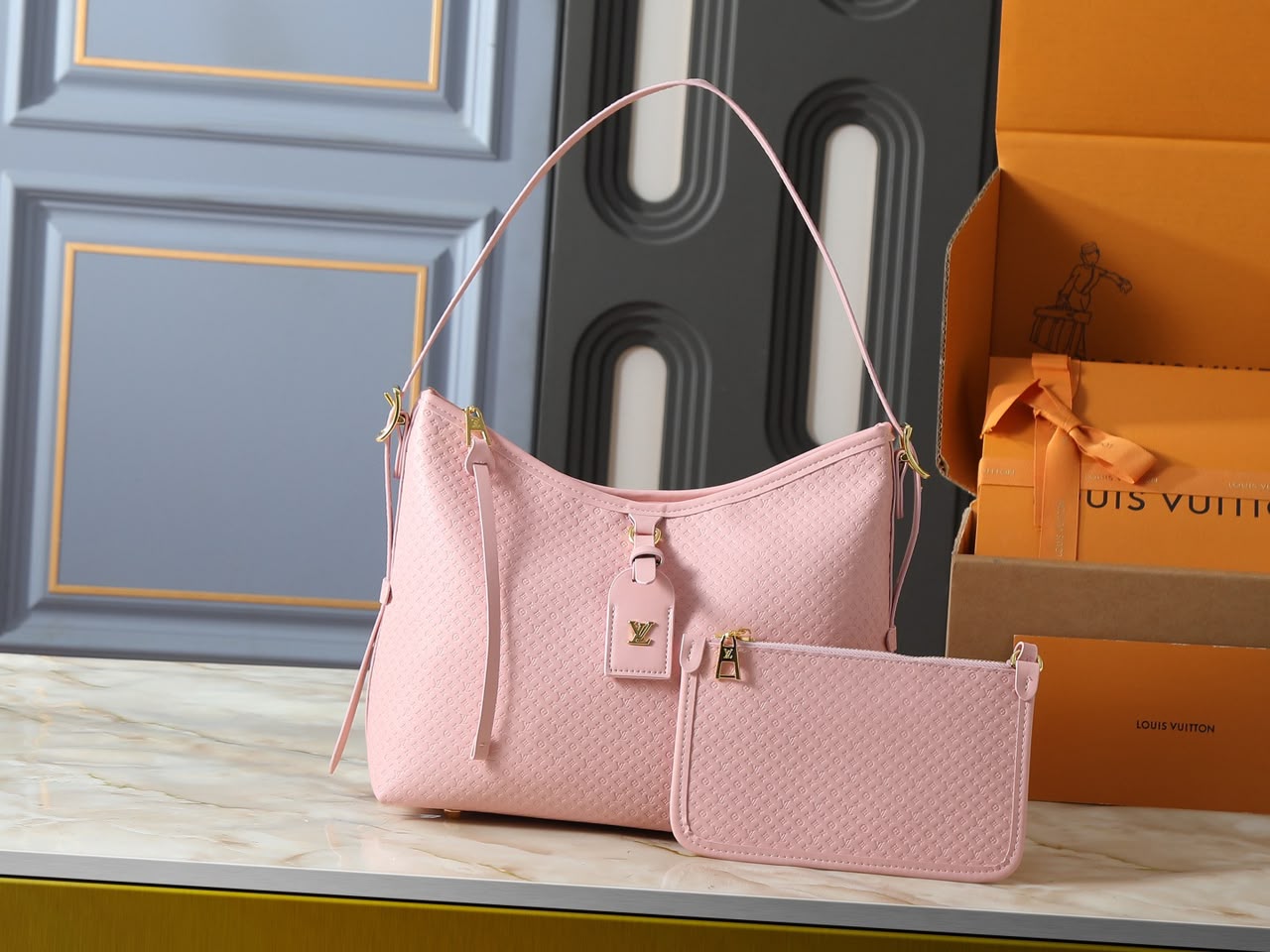 Louis Vuitton Carryall PM Bag Light Bliss 29cm M28518