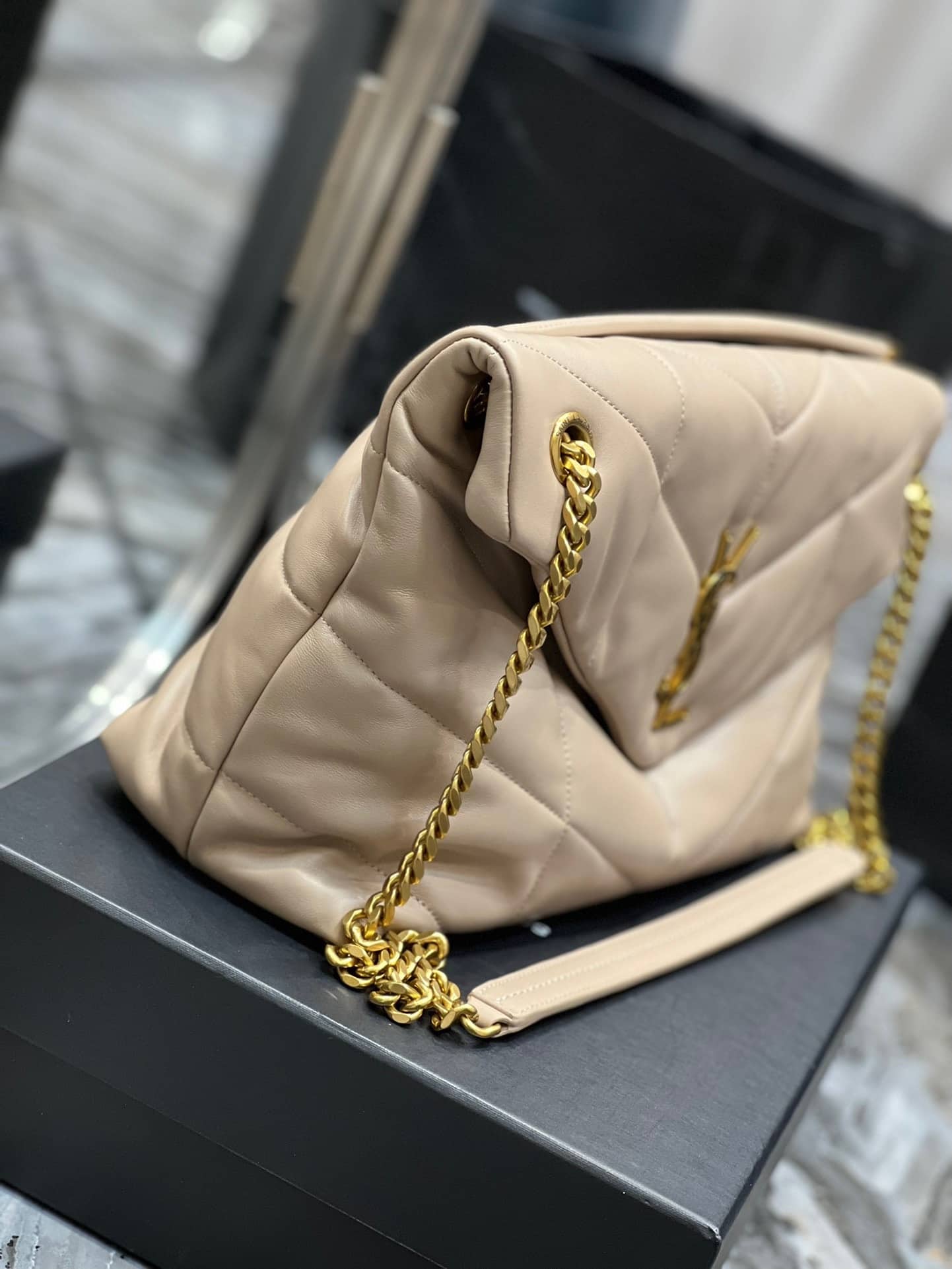 Saint Laurent Puffer Medium Chain Bag In Quilted Beige
