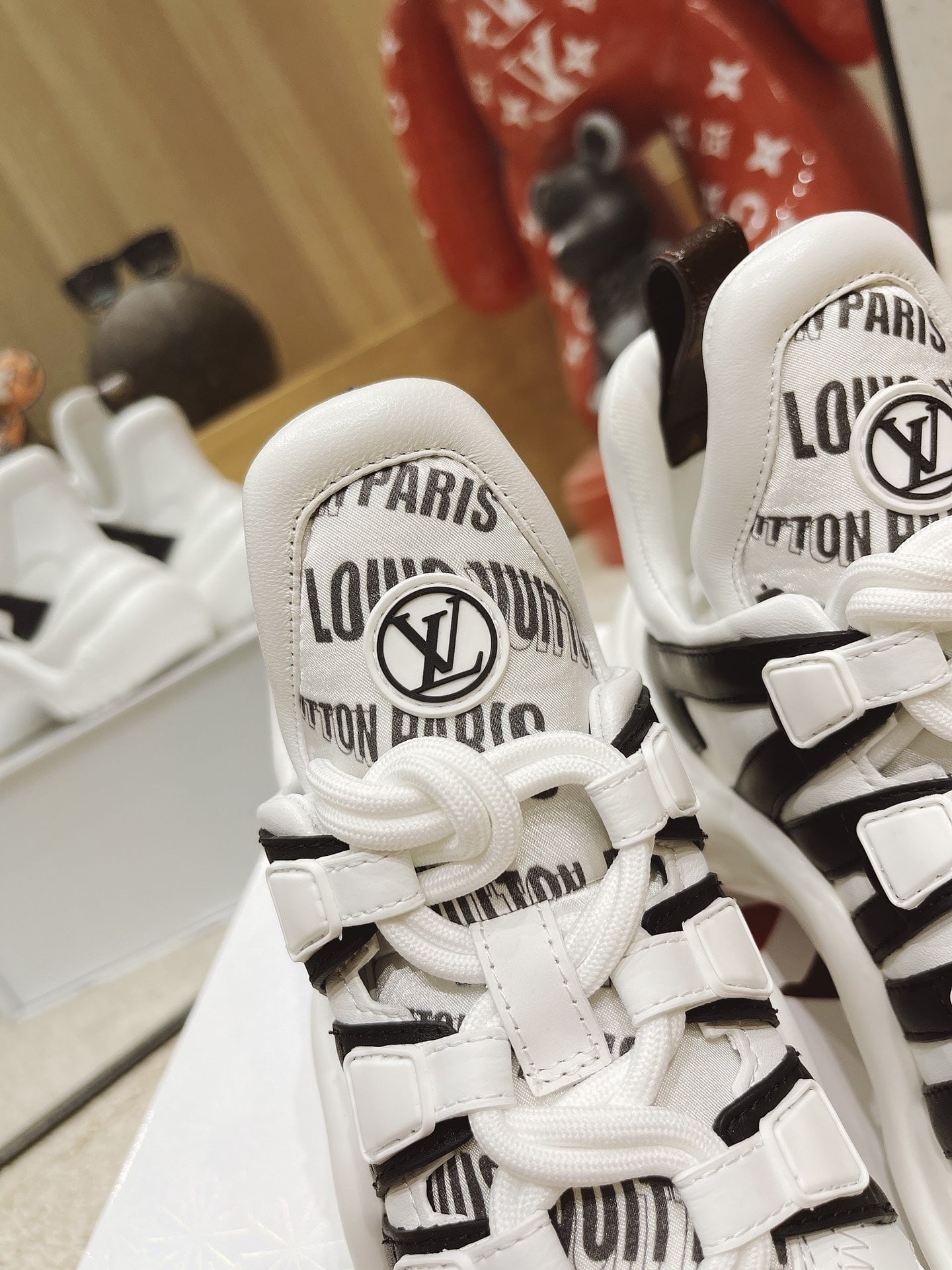 Louis Vuitton Tenis Archlight Sneakers 1A9D3Y