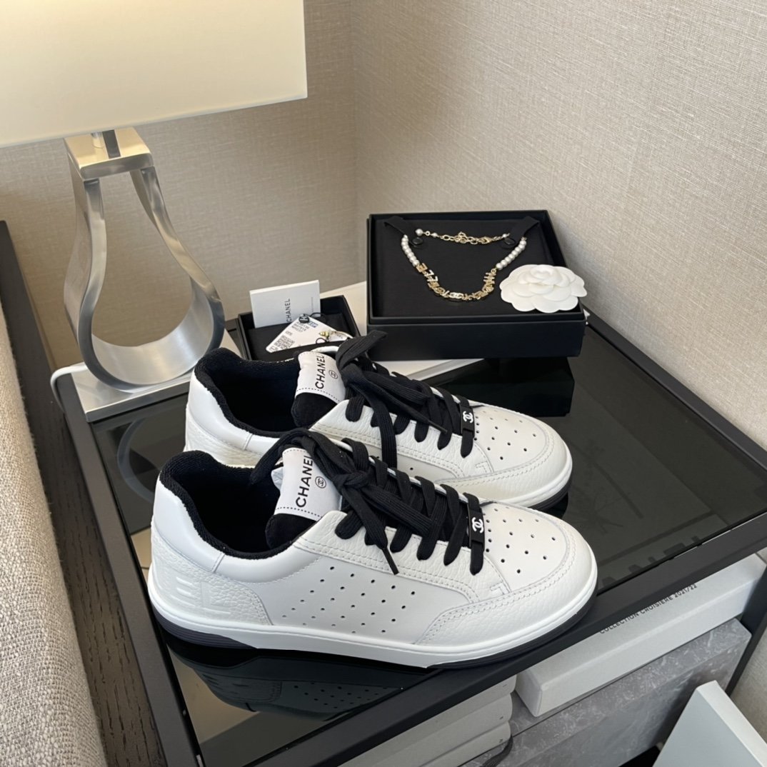 Chanel White/Black Leather Logo Sneakers