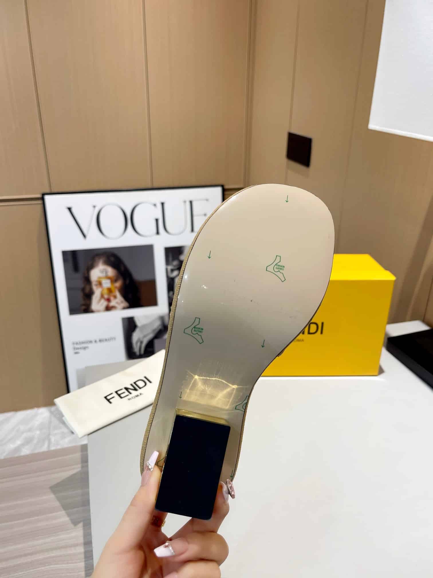 Fendi Baguette Raffia Slide Sandal Natural Neutral