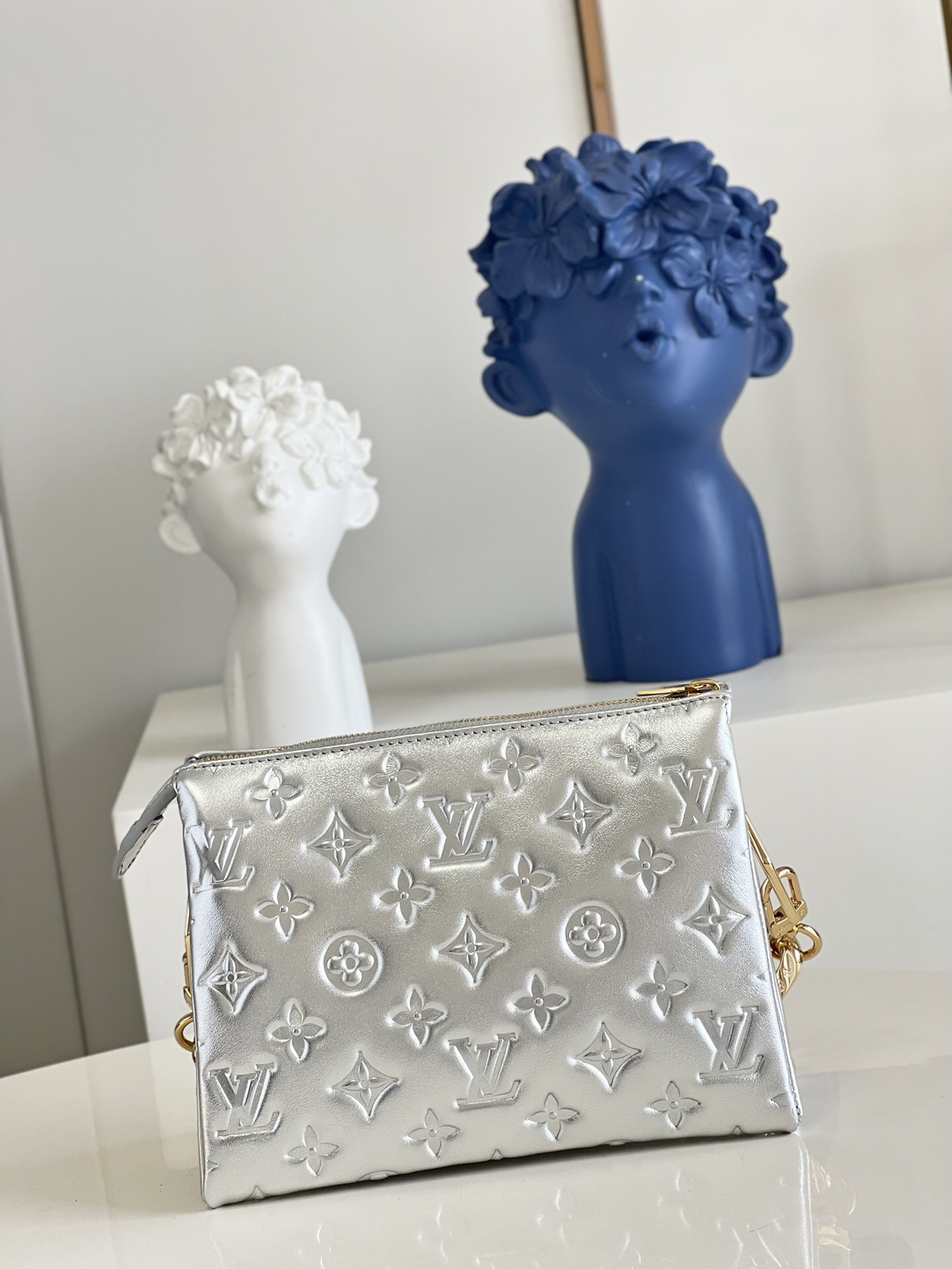 Louis Vuitton Madeleine Mm 30Cm Beige