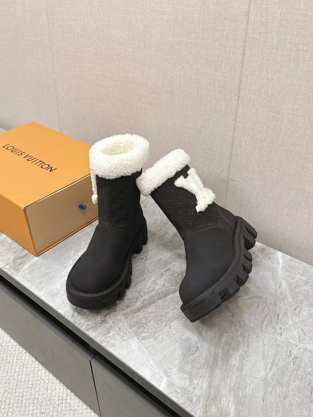 Louis Vuitton Ankle Boots In Bronze Black