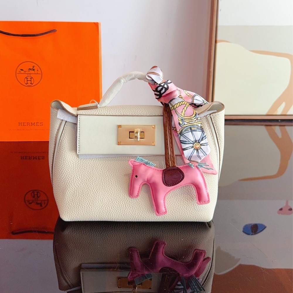 Hermès Kelly 24/24 Gold Hardware Evercolor Blanc 21Cm