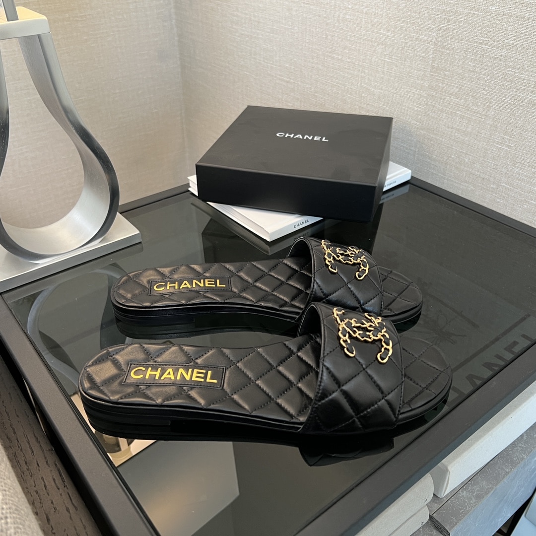 Chanel 23P Quilted Cc Chain Mule Sandal Black G39954 X56940 94305