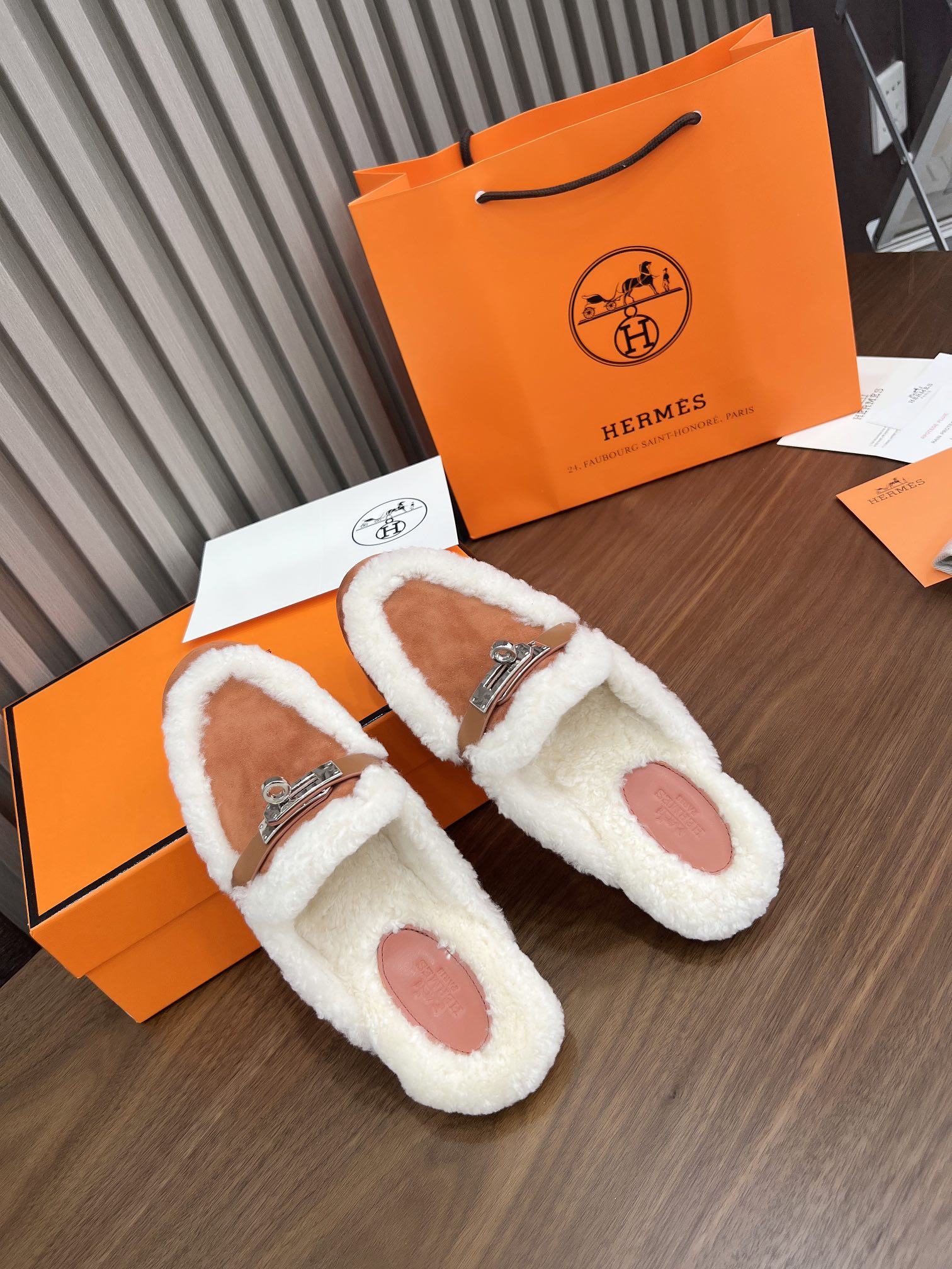 Hermes Oz Mule Shearling Brown White